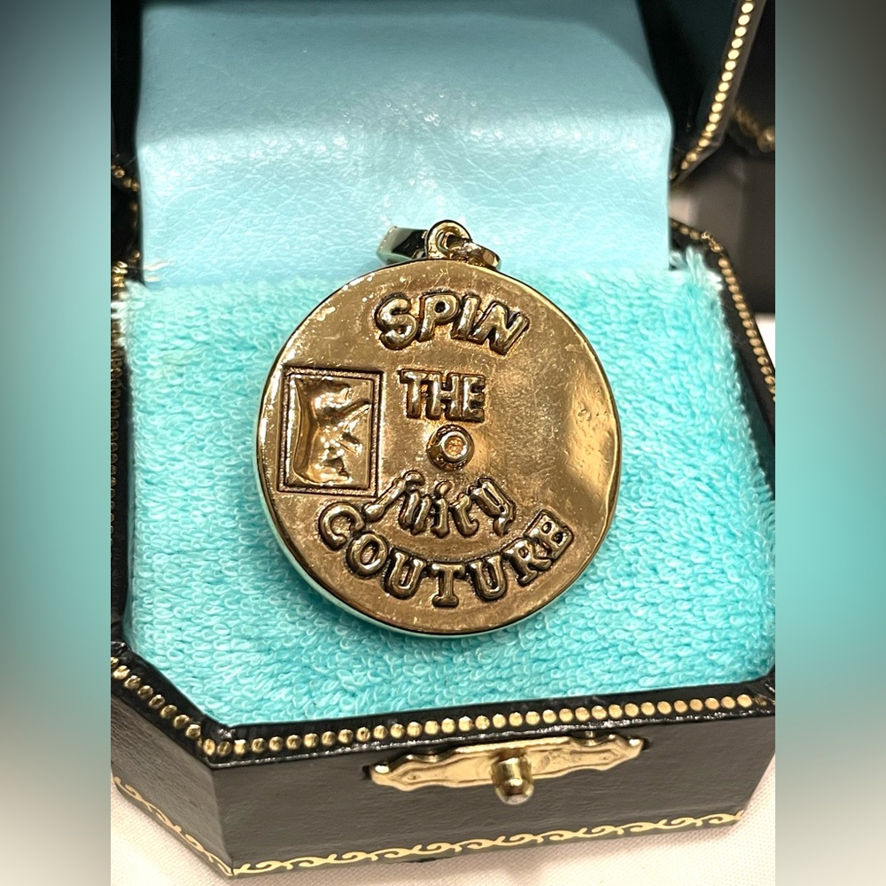 NWT Vintage JUICY COUTURE RARE Spin the Bottle SPINNER Gold Rhinestone Y2K Charm - Picture 3 of 4